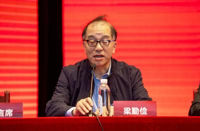 梁勤俭主任到海南日报调研交流